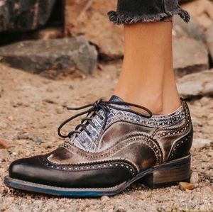 Freebird Mackenna Navy Multi size 8